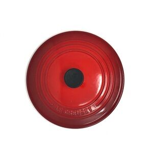 Le Creuset red enamel cast iron lid 22 - 3.3 litre / 3 1/2 US qt. ** lid only **